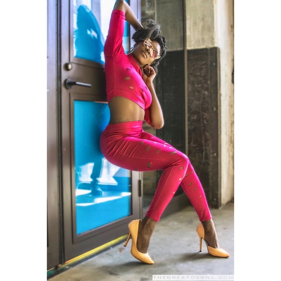 2 piece Custom Made Body Suit - Picture 3 of 3